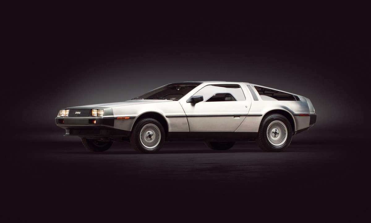 DeLorean_DMC-12_01