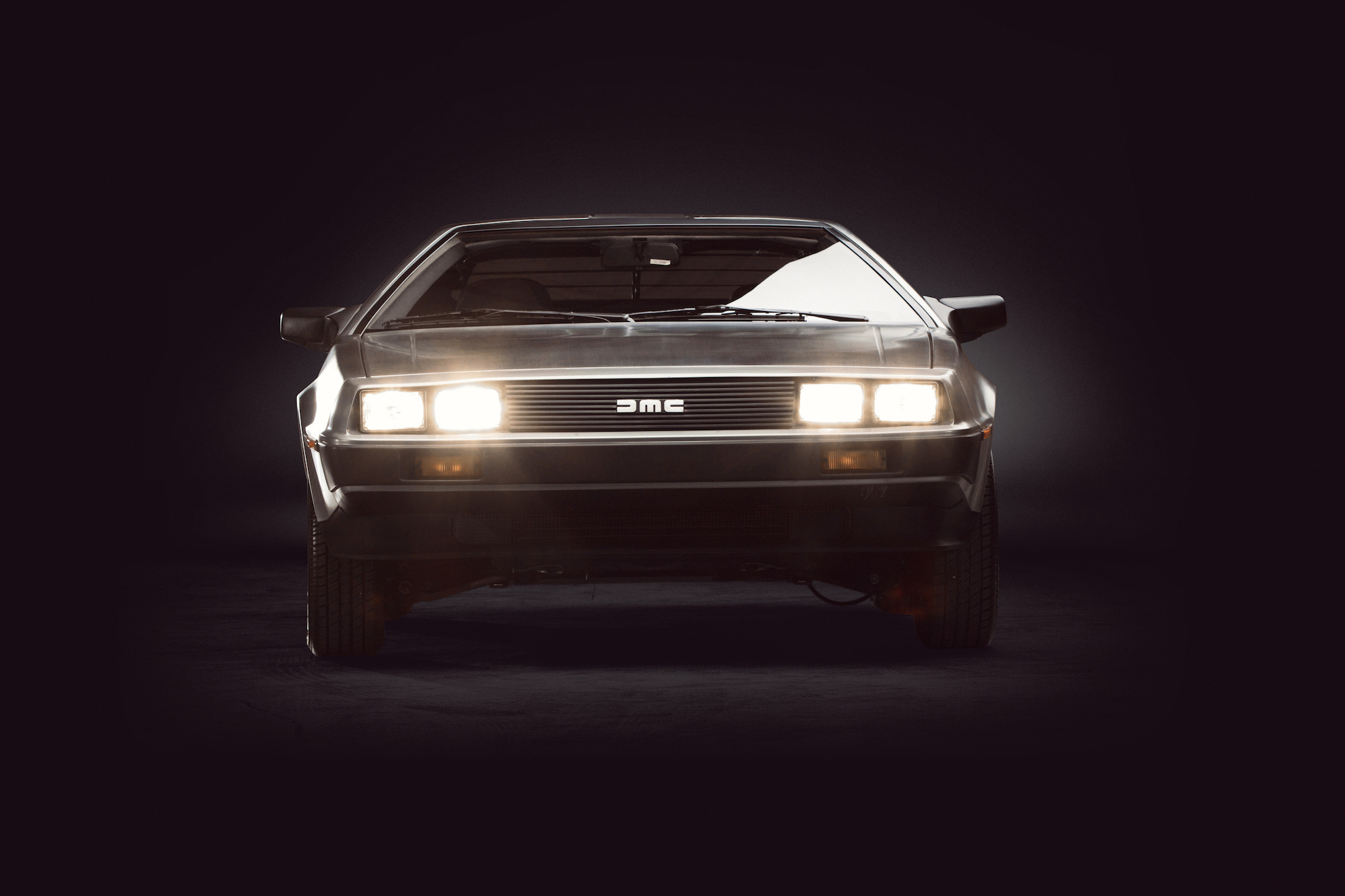 DeLorean_DMC-12_07