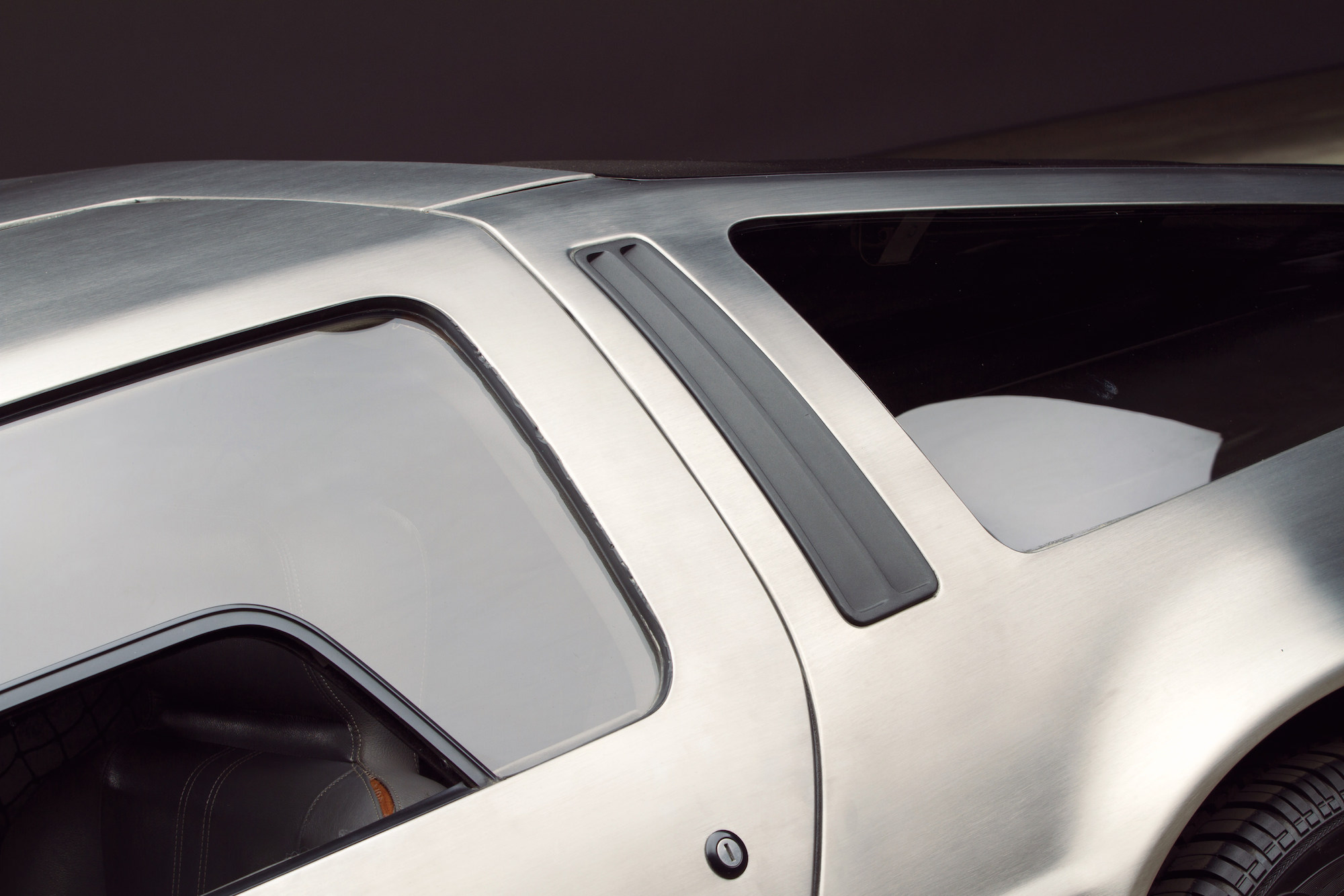 DeLorean_DMC-12_11