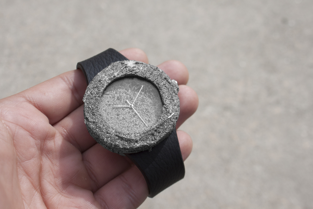 moon_rock_watch_4