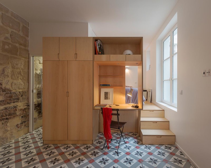 tiny-studio-apartment-li-1