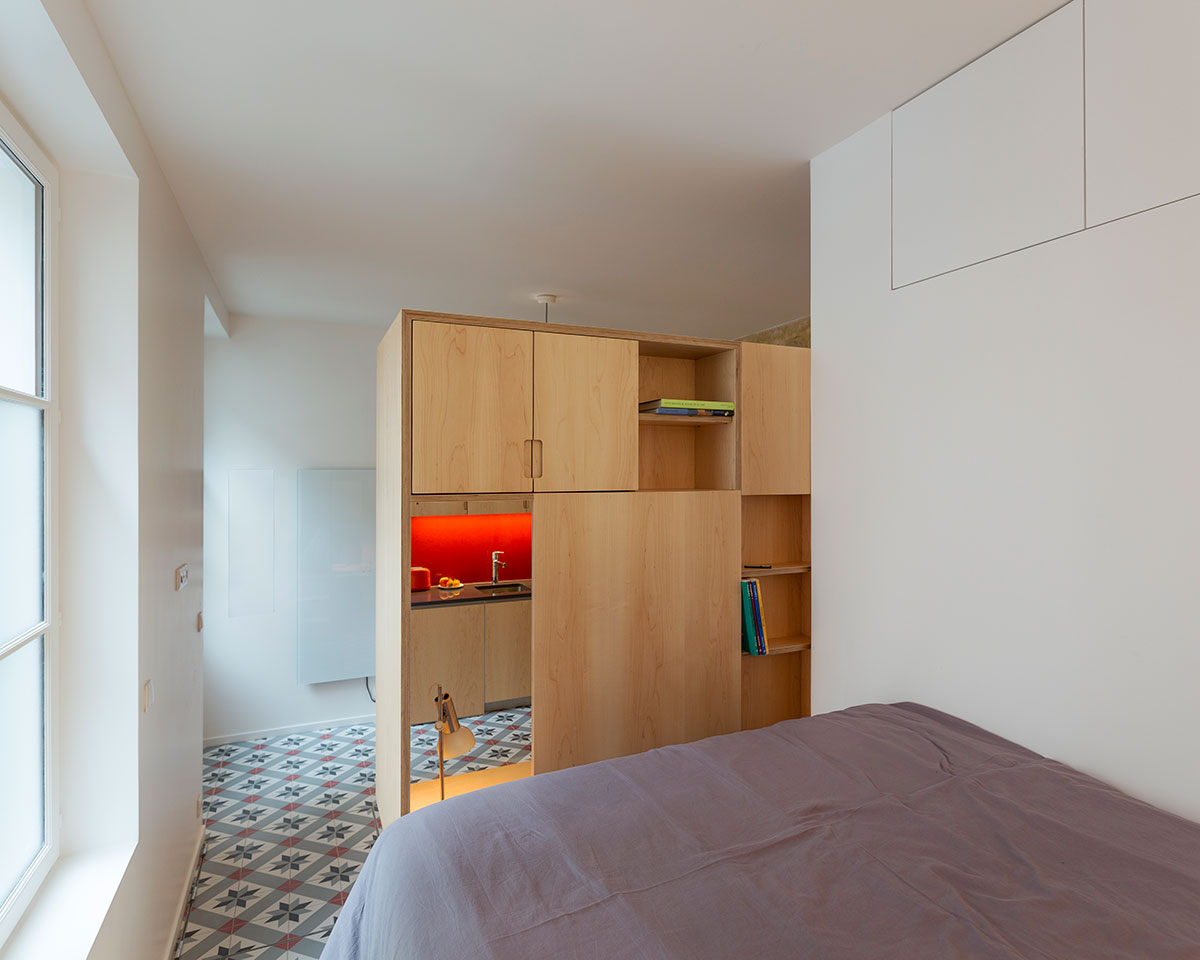 tiny-studio-apartment-li-2