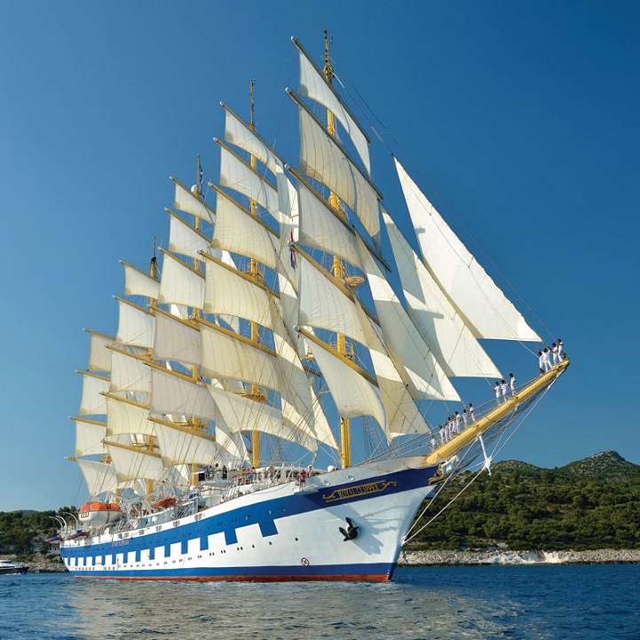 Royal-Clipper-03